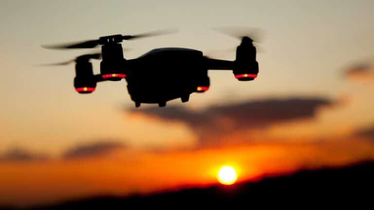 Offrir un drone à Noël : une idée cadeau originale !