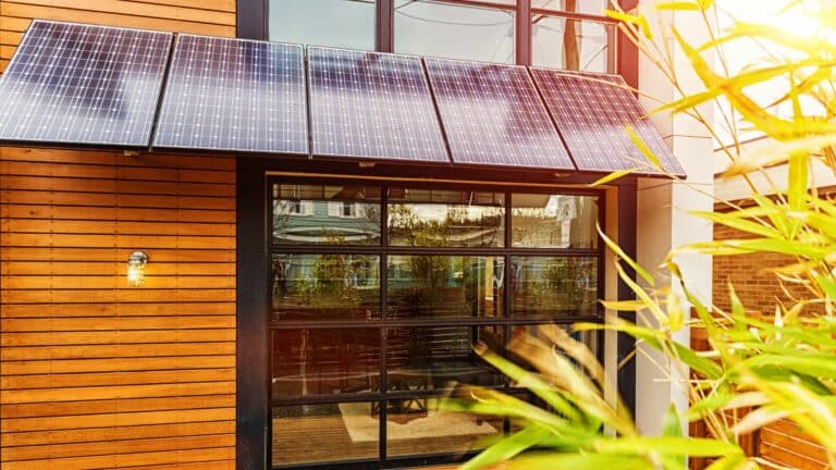 Les panneaux solaires : la solution idéale pour les propriétaires de maisons individuelles !